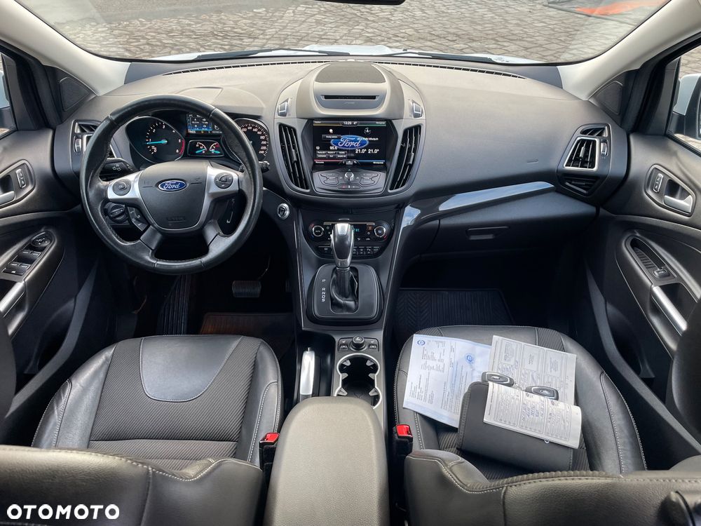 Ford Kuga 2.0 TDCi 4x4 Titanium - 25