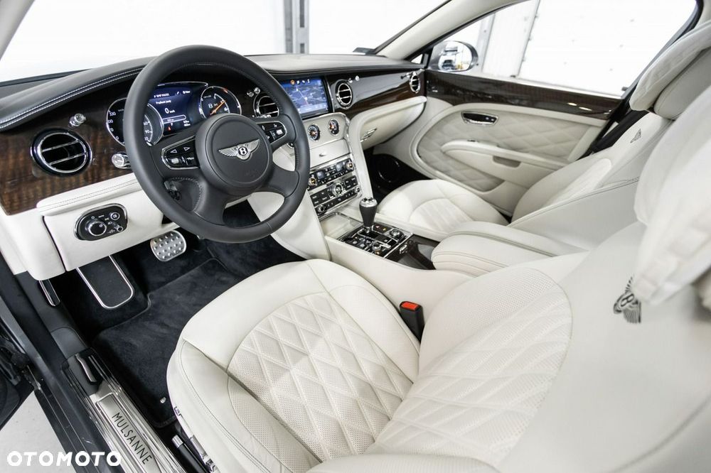 Bentley Mulsanne Speed - 25