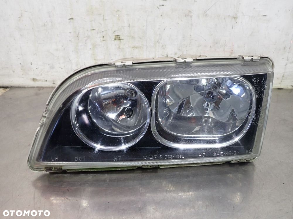 LAMPA LEWA PRZEDNIA VOLVO S40 I 1.9 30899878 - 1