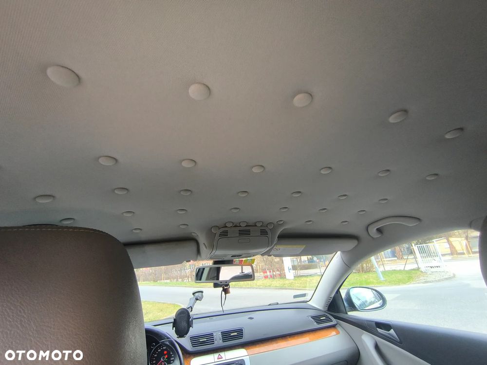 Volkswagen Passat Variant 3.2 V6 FSI 4Motion DSG Highline - 18