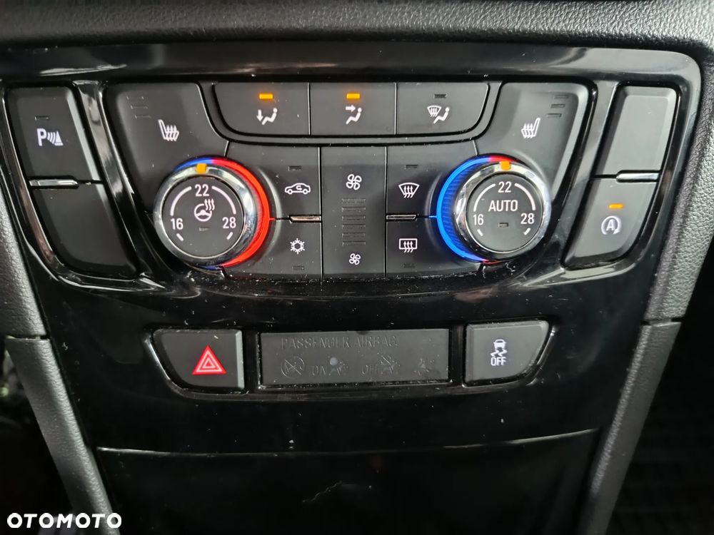 Opel Mokka X 1.4 ECOTEC Start/Stop Ultimate - 35