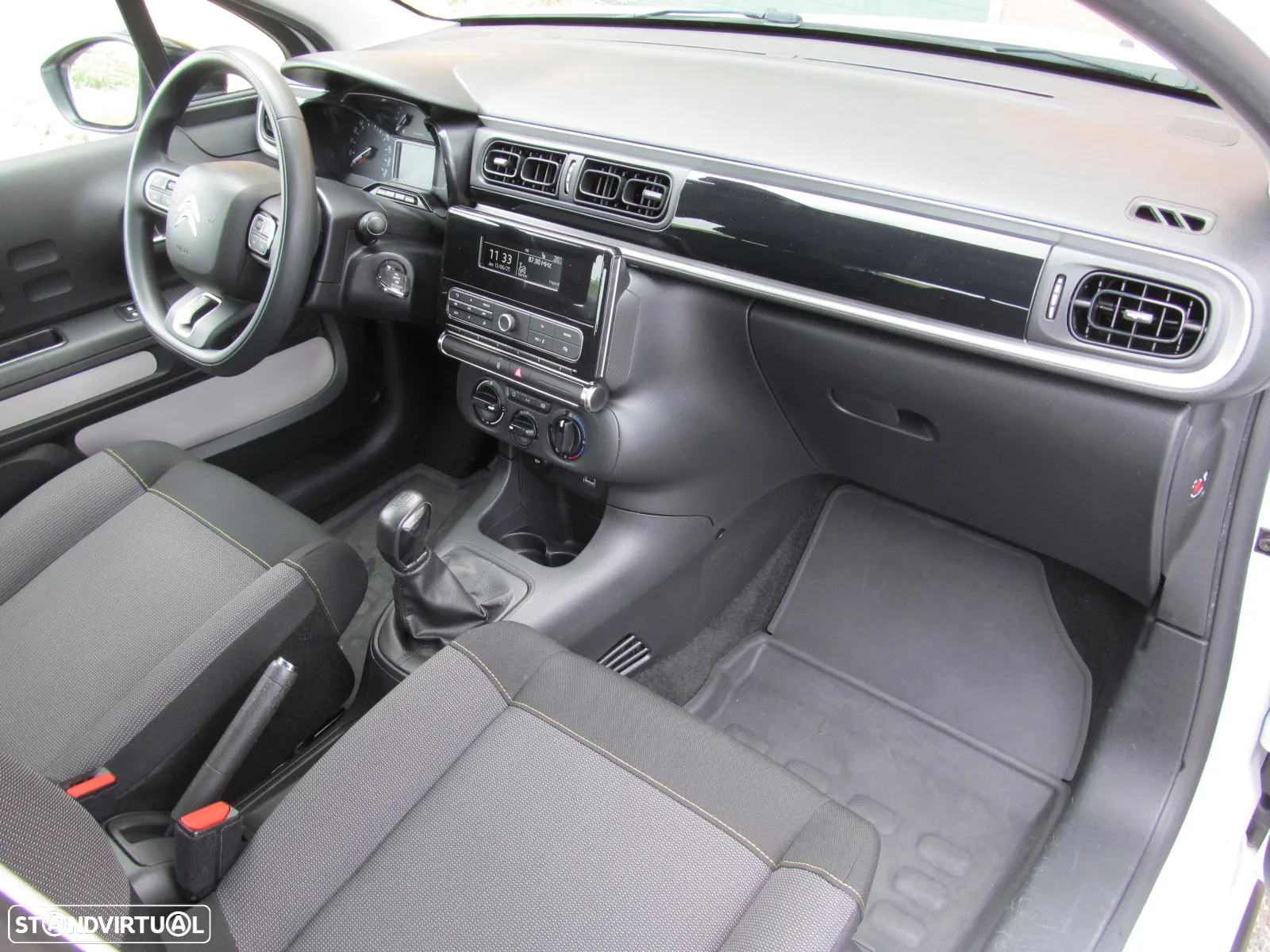 Citroën C3 1.2 PureTech Feel - 4