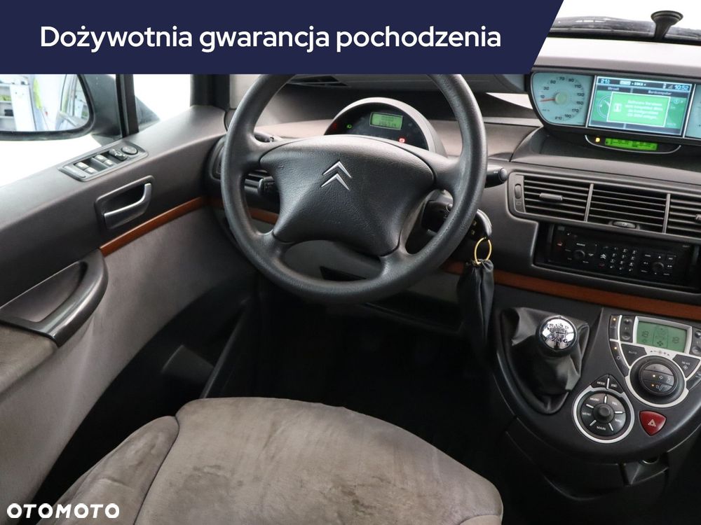 Citroën C8 - 9