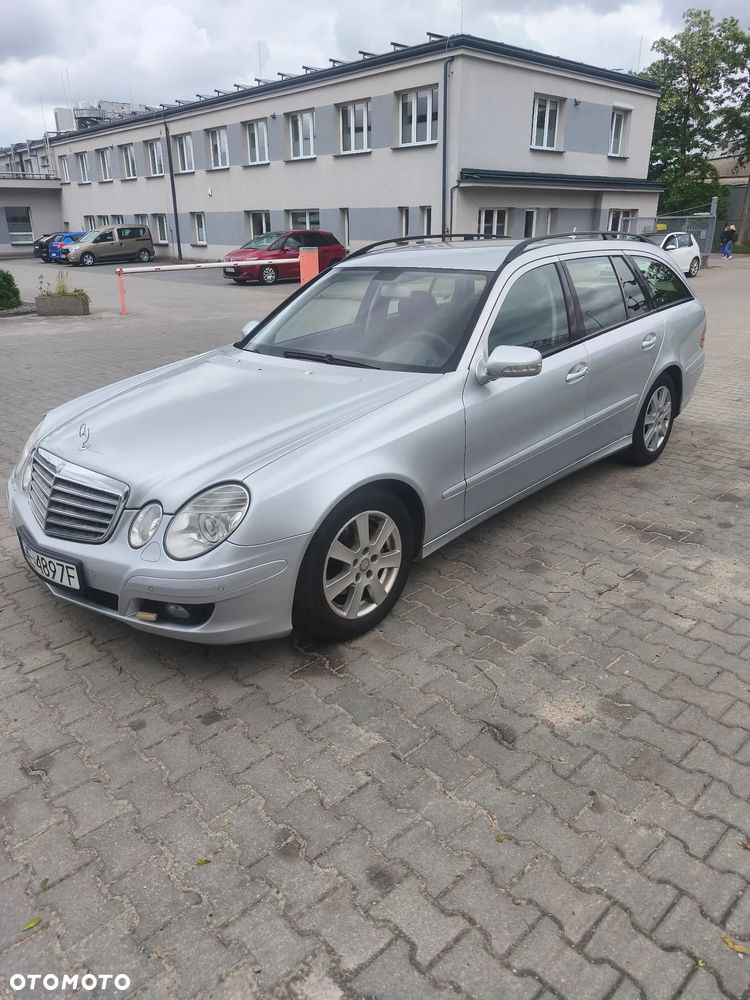 Mercedes-Benz Klasa E 220 CDI Classic - 1