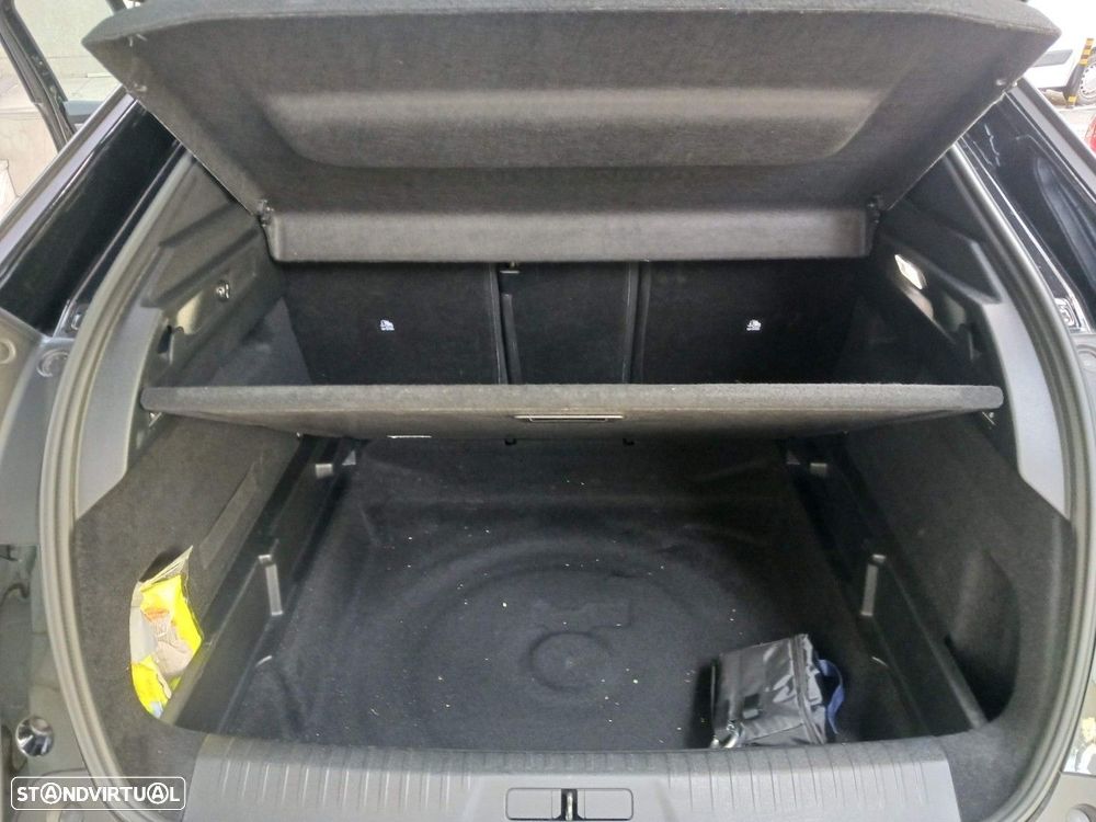 Peugeot 3008 1.2 Hybrid Allure Pack e-DCS6 - 35