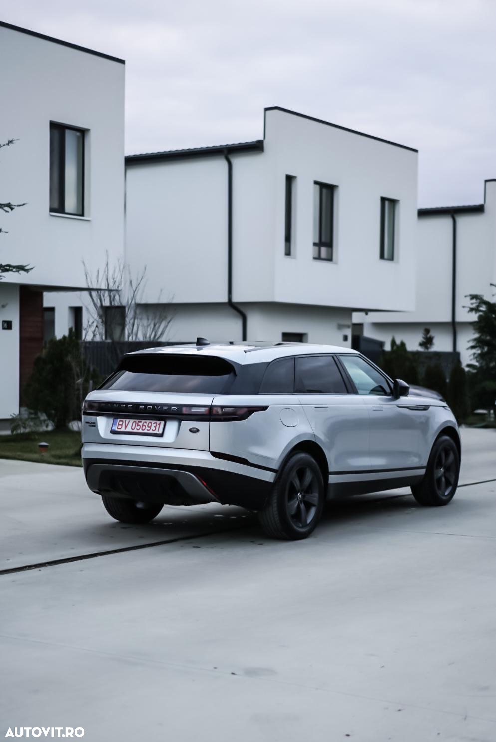 Land Rover Range Rover Velar 2.0 R-Dynamic HSE - 26