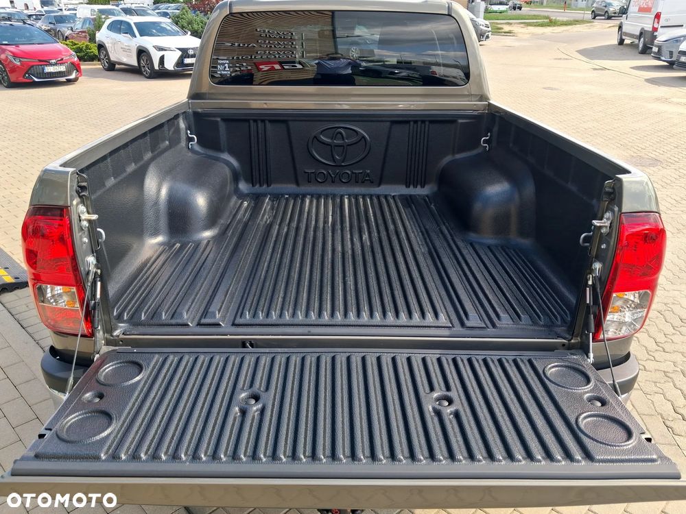 Toyota Hilux 2.8 D-4D mHEV Double Cab Active 4x4 - 14