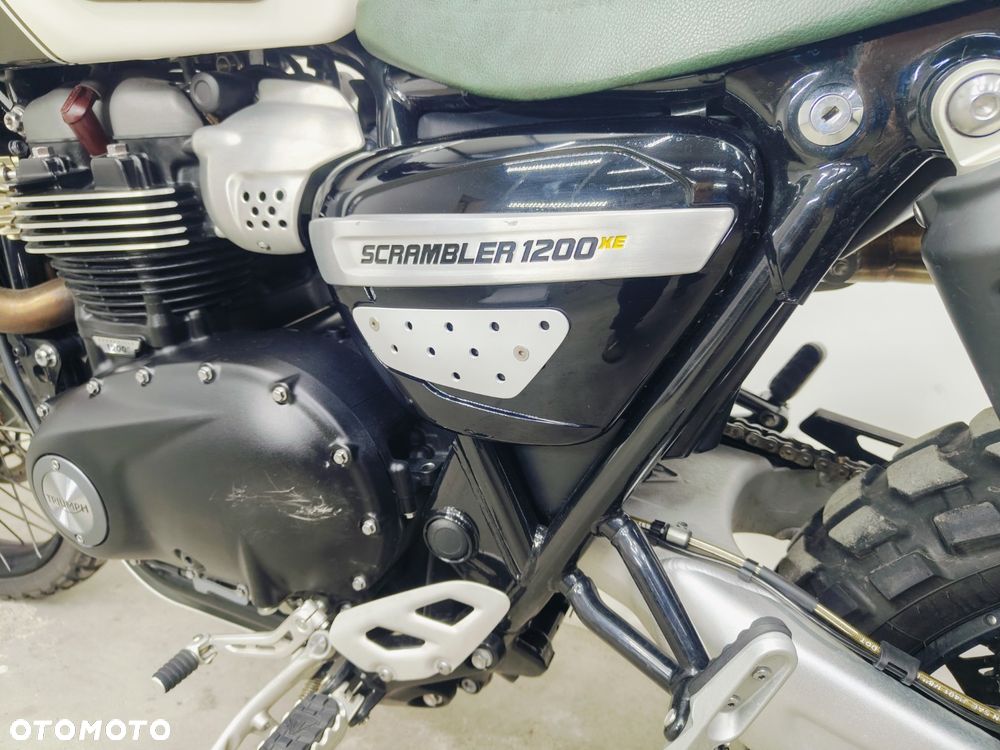 Triumph Scrambler - 25
