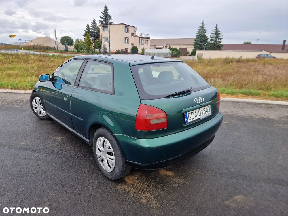 Audi A3 3-drzwiowe 1.6 Ambiente - 8