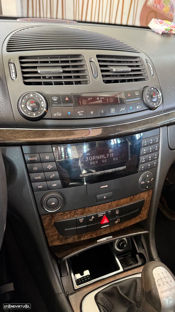 Mercedes-Benz E 220 CDI Avantgarde - 21