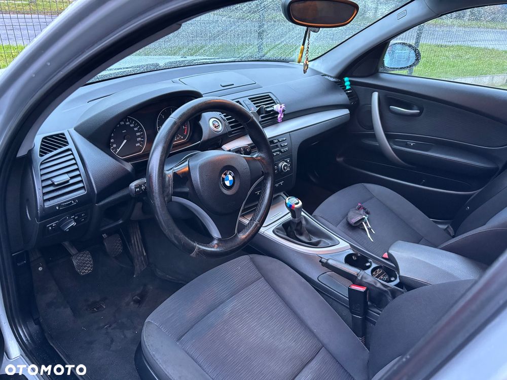 BMW Seria 1 118d - 1