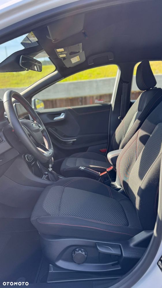 Ford Puma 1.0 EcoBoost Hybrid ST-LINE - 12