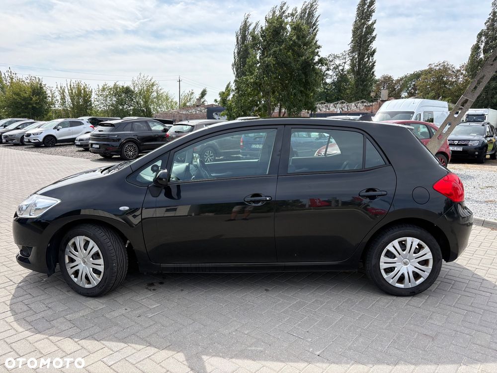 Toyota Auris 1.6 VVT-i Executive - 5