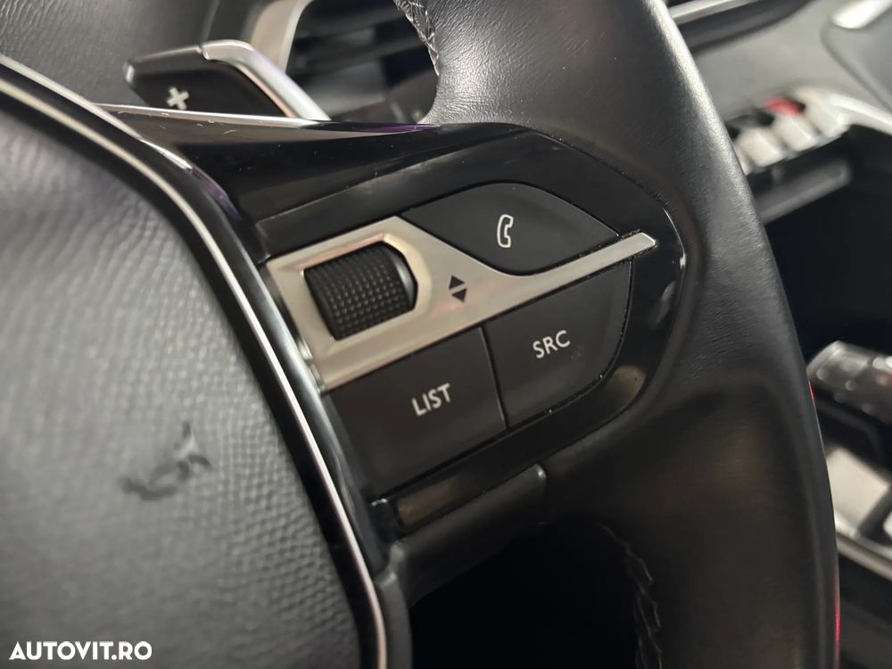 Peugeot 3008 BlueHDi 130 Stop & Start EAT8 Allure - 27