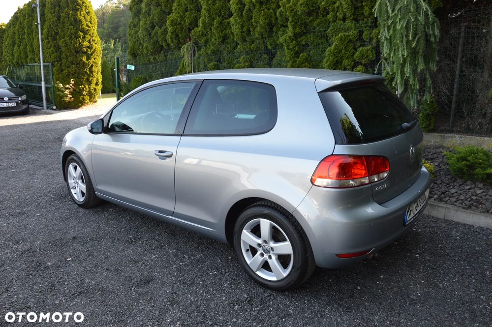 Volkswagen Golf - 15