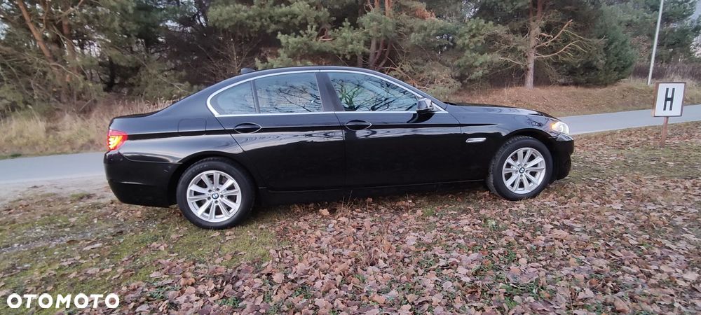 BMW Seria 5 520i - 2