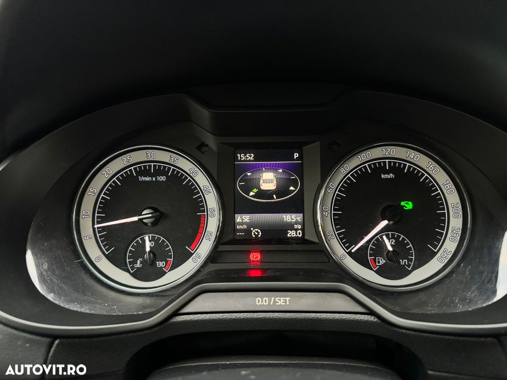 Skoda Octavia 2.0 TDI DSG Sport Edition - 12