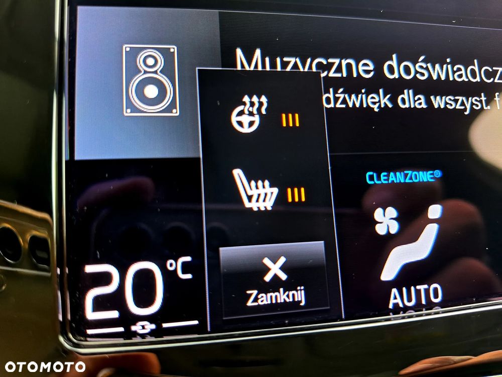 Volvo V60 B4 D Momentum Pro - 37