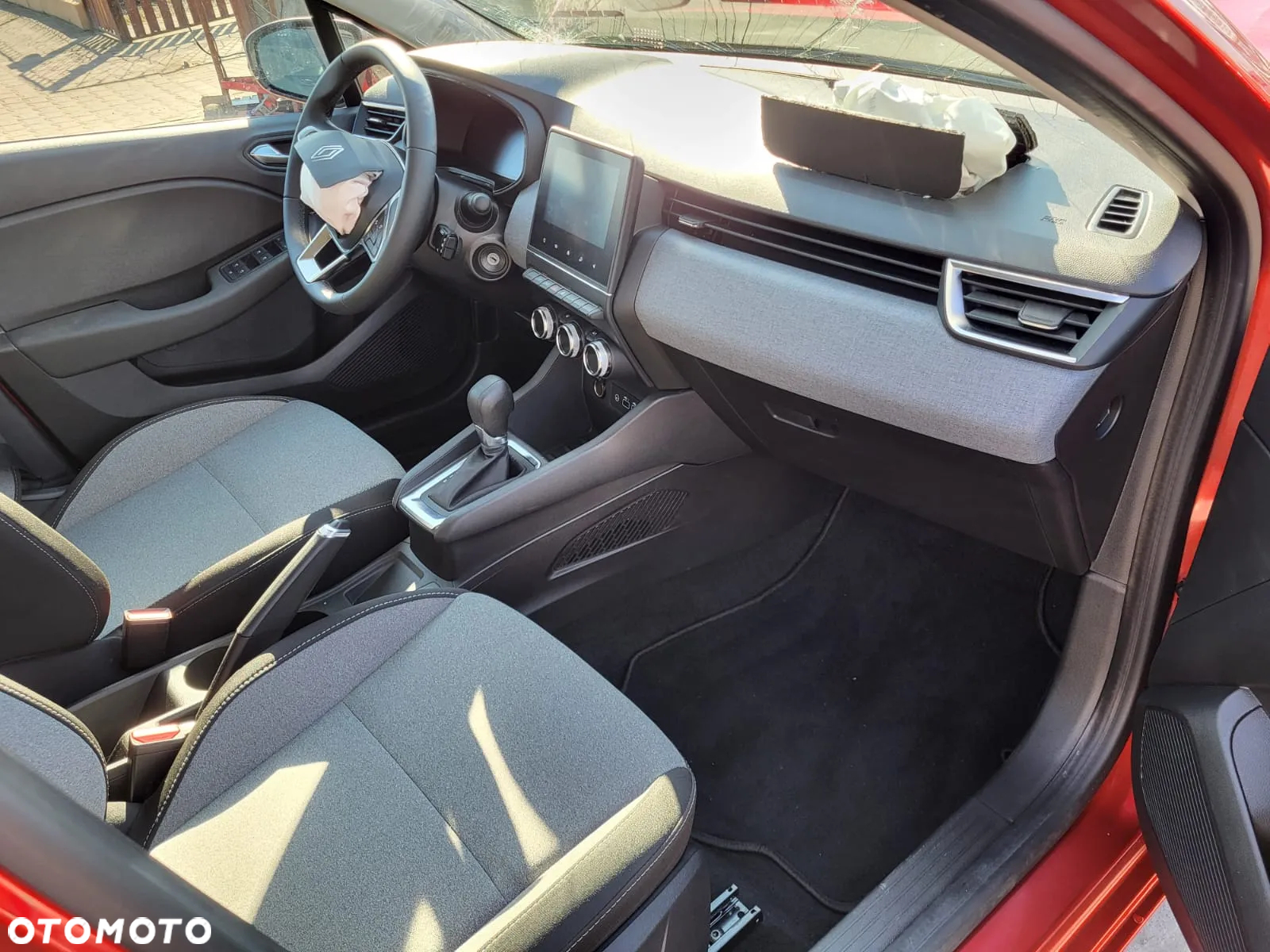 Renault Clio E-TECH Full Hybrid 145 EVOLUTION - 16