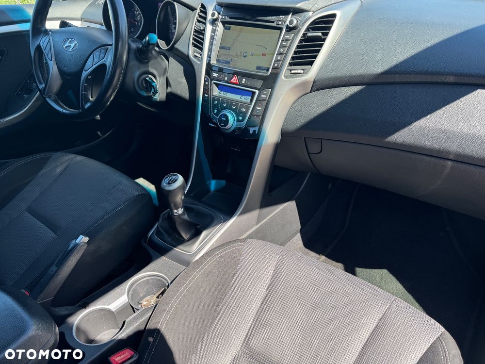Hyundai i30 1.6 CRDi Comfort - 14