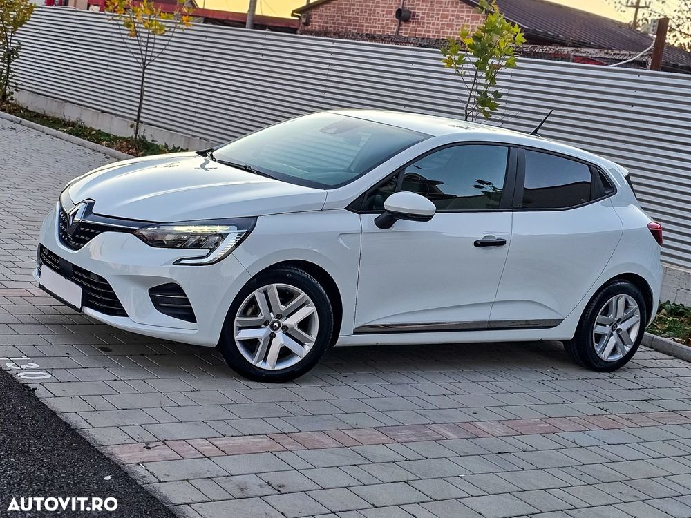 Renault Clio E-TECH Hybrid 140 BUSINESS EDITION - 40