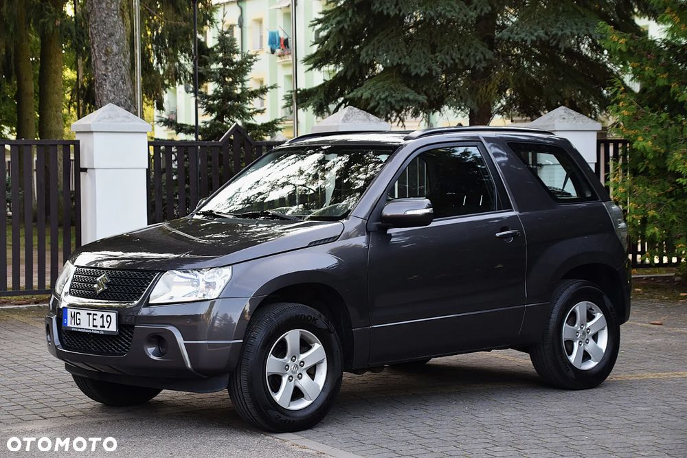 Suzuki Grand Vitara 1.6 Club - 14