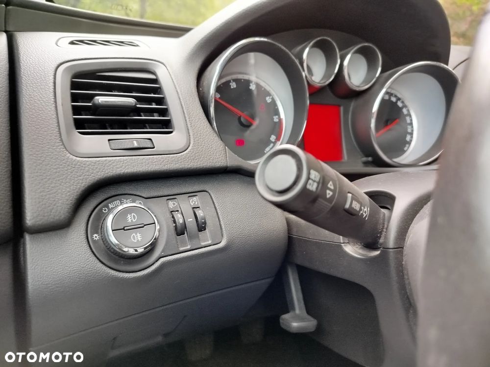 Opel Insignia 2.0 BiTurbo CDTI ecoFLEX Start/Stop Edition - 17