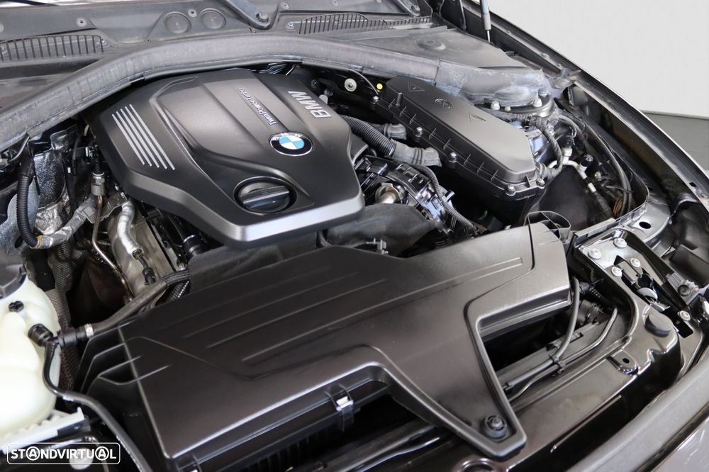 BMW 118 d Sport Line - 14