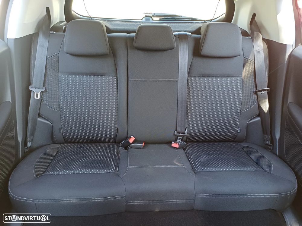 Peugeot 208 1.6 BlueHDi Style - 36