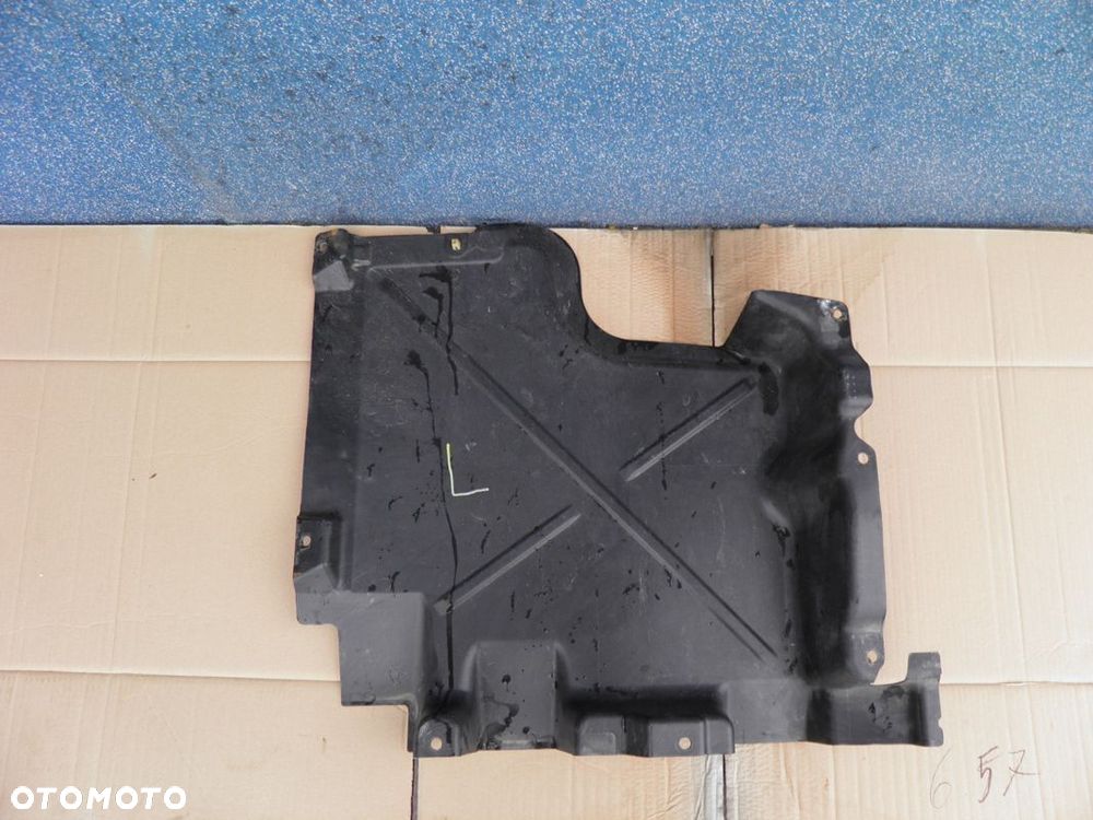 T5 TRANSPORTER LONG OSŁONA TYLNA POD KAROSERIE - 2