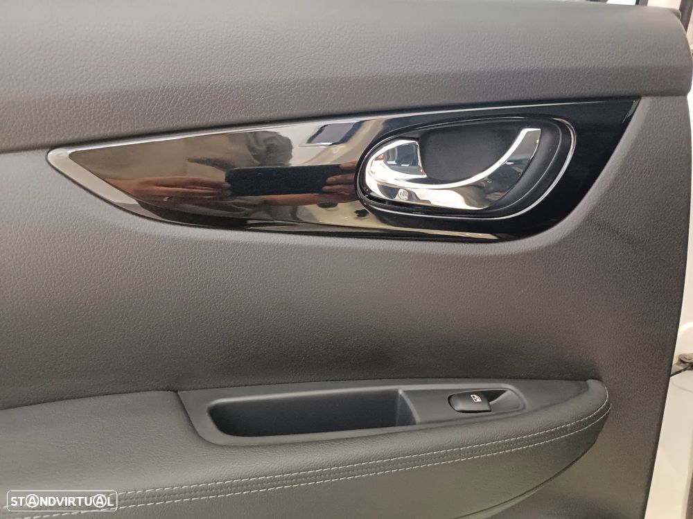 Nissan Qashqai 1.5 dCi DCT TEKNA - 21