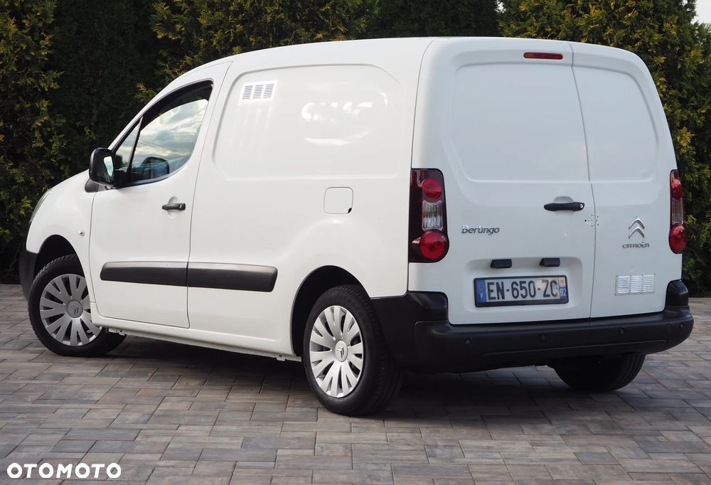 Citroën BERLINGO - 11