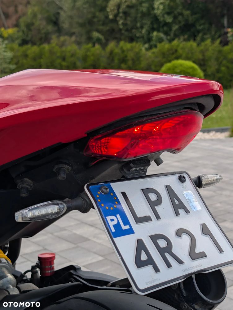 Ducati Monster - 16