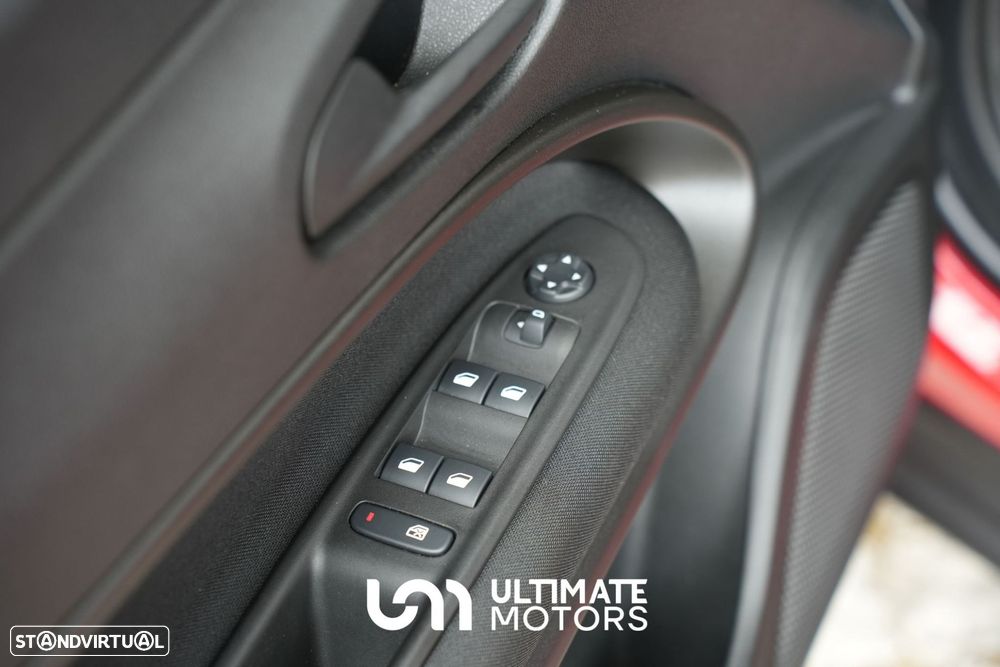 Fiat 600e 54 kWh (RED) - 12