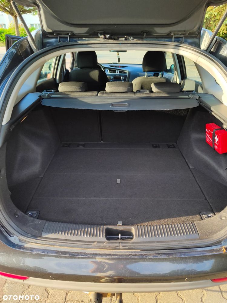 Kia Ceed 1.6 CRDi M - 10
