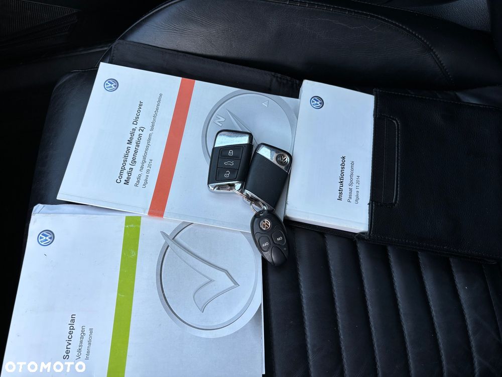 Volkswagen Passat 2.0 TDI BMT 4Mot Highline DSG - 24