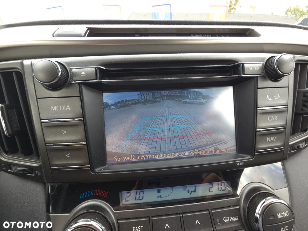 Toyota RAV4 2.0 D-4D Premium - 32