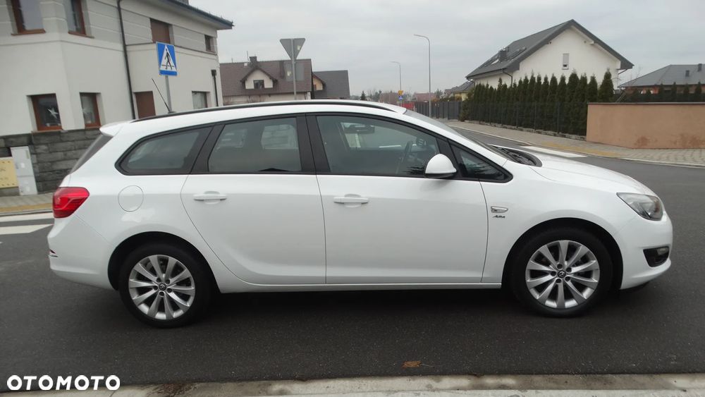 Opel Astra 1.6 Automatik Active - 4