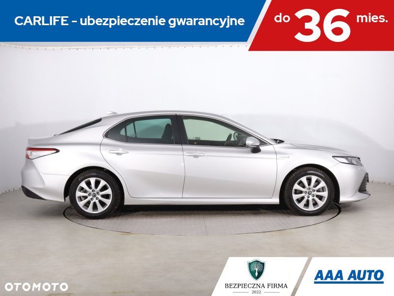 Toyota Camry - 7