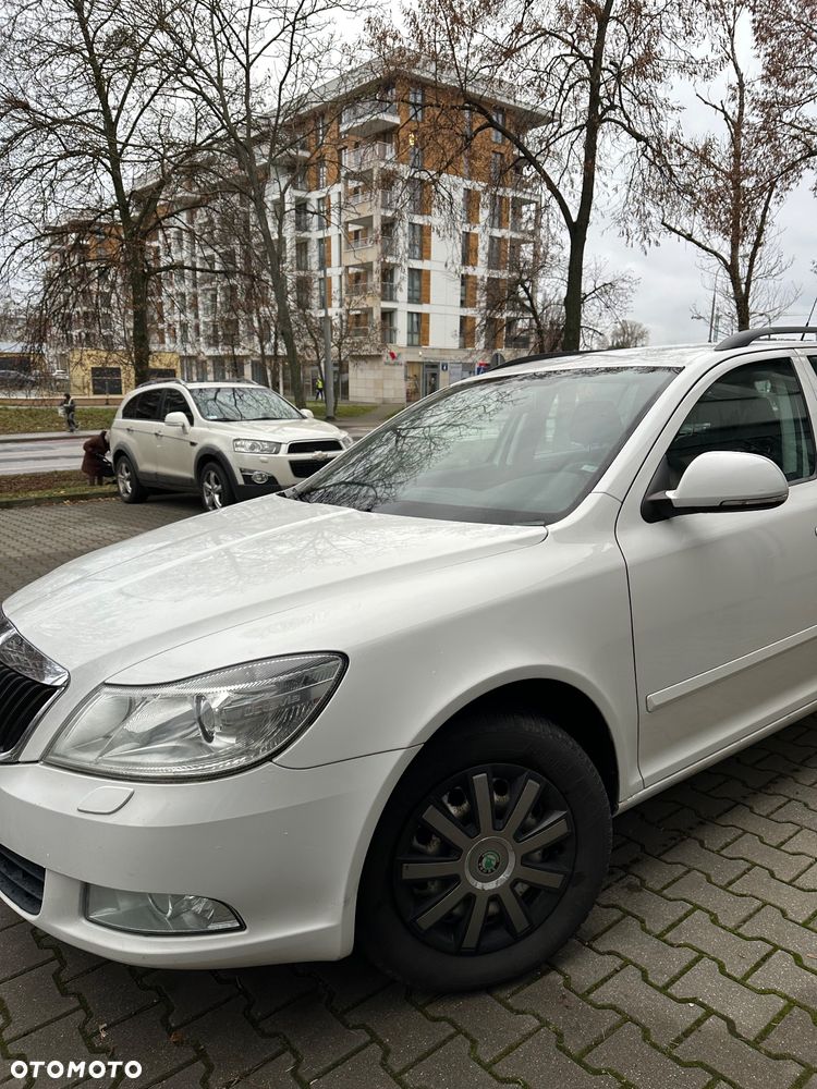 Skoda Octavia 2.0 TDI Ambiente - 11