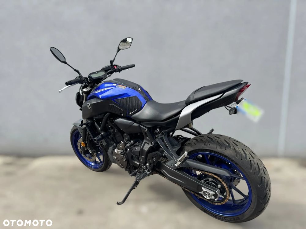 Yamaha MT - 5