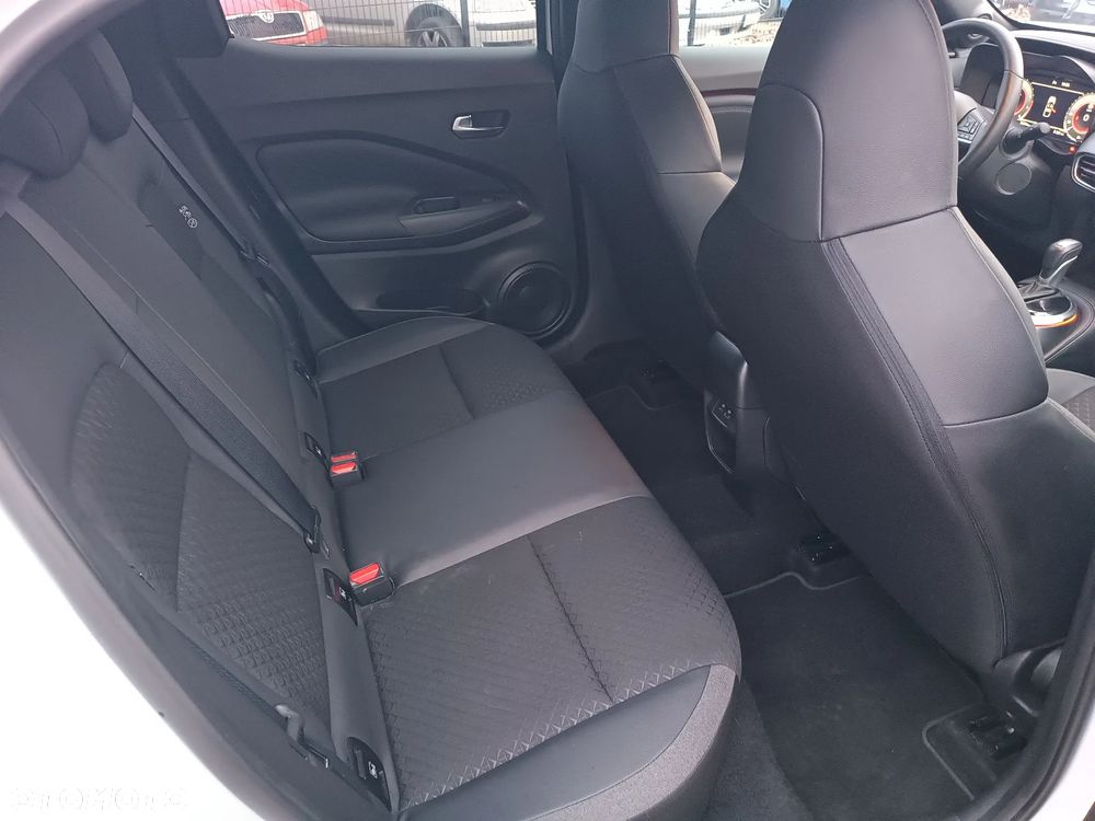 Nissan Juke 1.0 DIG-T N-Connecta DCT - 23