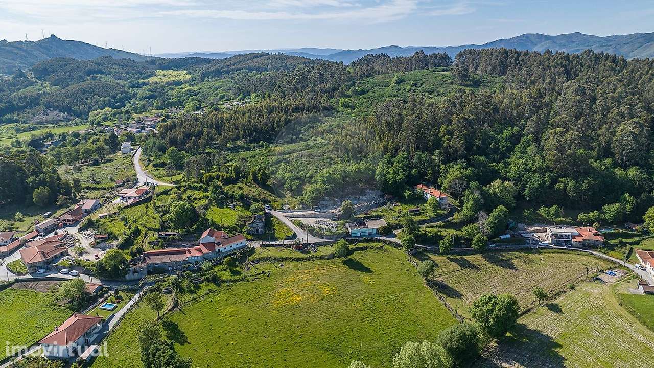 Moradia T2 para venda - Grande imagem: 2/16