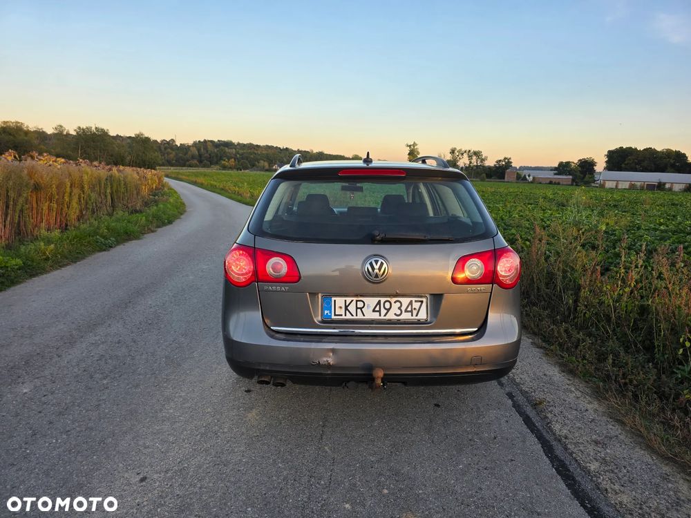 Volkswagen Passat - 7