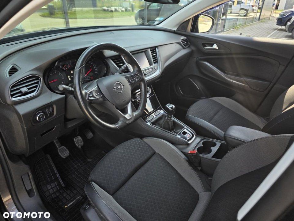Opel Grandland X - 13