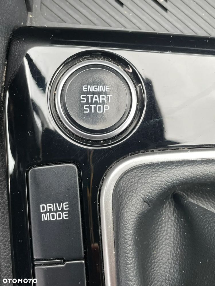 Kia Sportage 1.6 T-GDI Business Line 2WD - 20