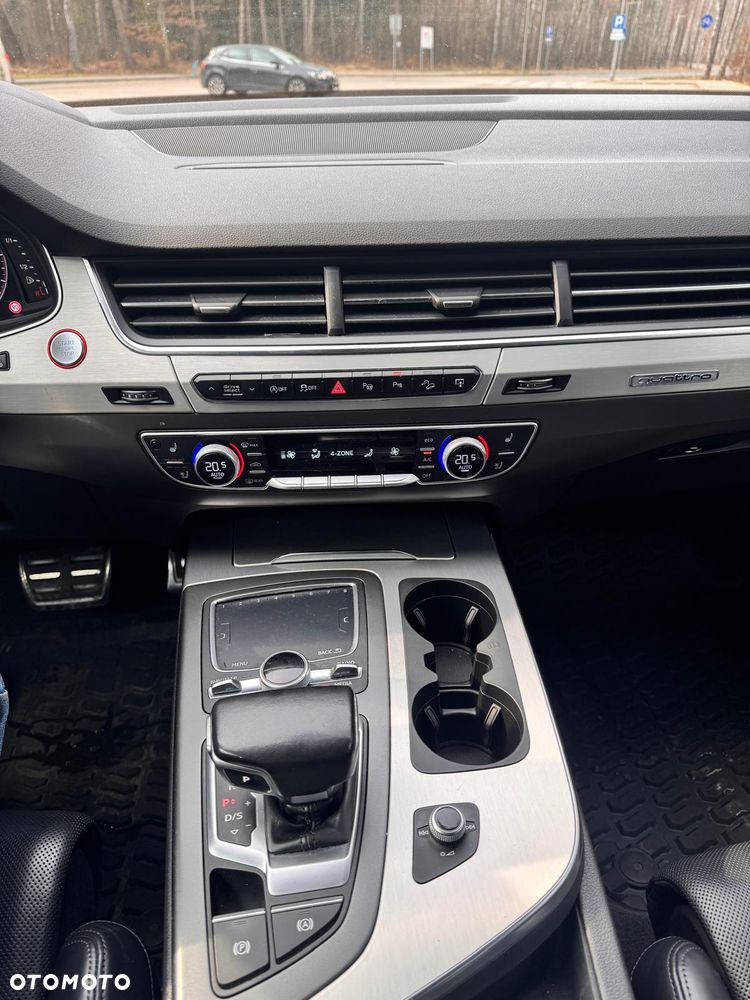 Audi SQ7 4.0 TDI Quattro Tiptronic - 8