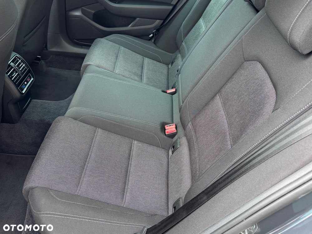 Volkswagen Passat 2.0 TDI SCR DSG - 40