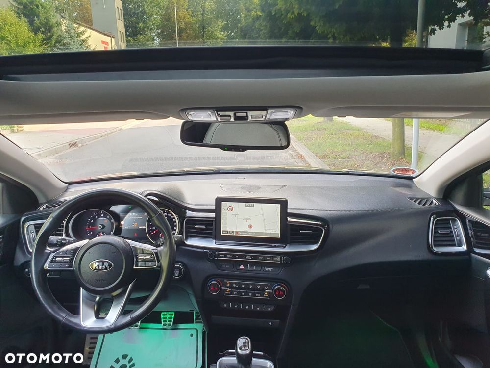 Kia Ceed 1.4 T-GDI OPF GT Line - 26