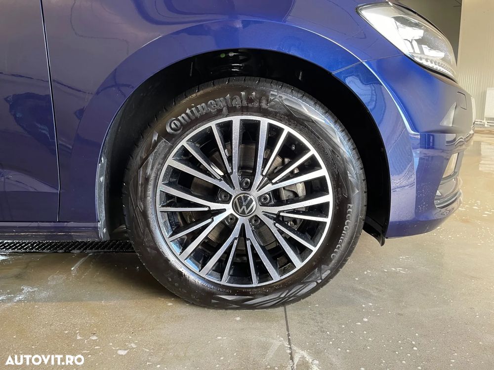 Volkswagen Touran 1.5 TSI DSG Highline - 18